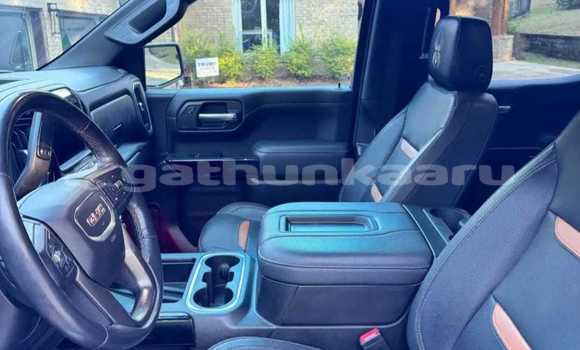 Buy Used GMC Typhoon Black Car in Dharavandhoo in Baa Buy Used GMC Typhoon Black Car in Dharavandhoo in Baa