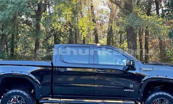 Buy Used GMC Typhoon Black Car in Dharavandhoo in Baa Buy Used GMC Typhoon Black Car in Dharavandhoo in Baa