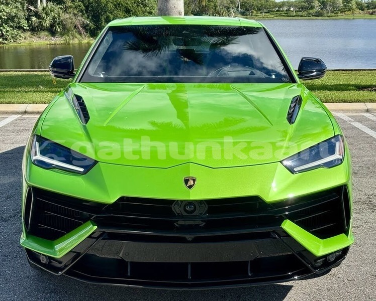 Big with watermark lamborghini urus dhaal badidhoo 4076