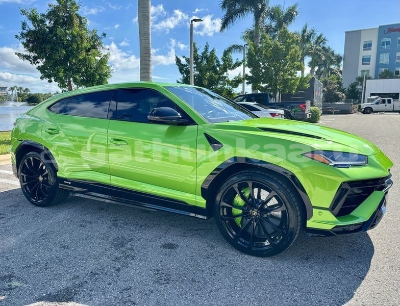 Big with watermark lamborghini urus shaviyani bilehffahi 4079