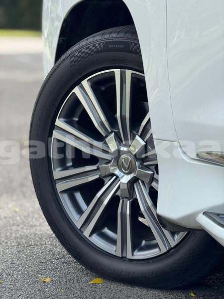 Big with watermark lexus lx 570 ghaviyani fuvammulah 4084