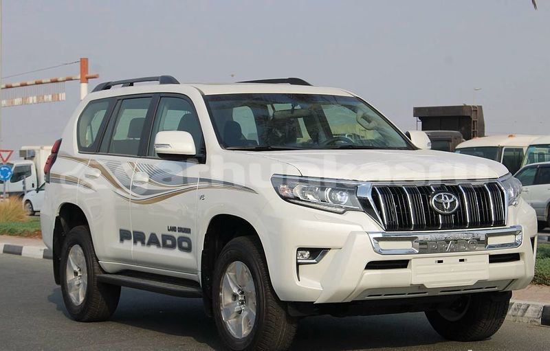 Big with watermark toyota land cruiser prado faaf dharaboodhoo 4098