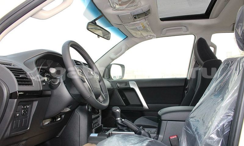 Big with watermark toyota land cruiser prado faaf dharaboodhoo 4098