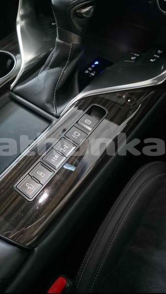 Big with watermark lexus lx baa import dubai 4099
