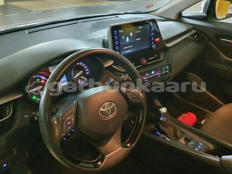 Big with watermark toyota c hr baa dharavandhoo 4102