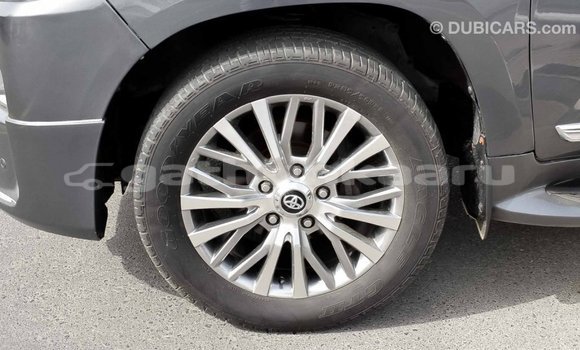 Buy Import Toyota Land Cruiser Other Car in Import - Dubai in Baa Buy Import Toyota Land Cruiser Other Car in Import - Dubai in Baa