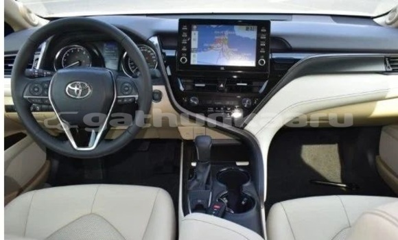 Buy Used Toyota Camry White Car in Dharavandhoo in Baa Buy Used Toyota Camry White Car in Dharavandhoo in Baa