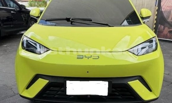 Buy Used BYD S6 White Car in Dhabidhoo in Laam Buy Used BYD S6 White Car in Dhabidhoo in Laam