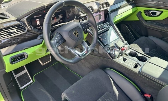 Buy Used Lamborghini Urus Green Car in Buruni in Thaa Buy Used Lamborghini Urus Green Car in Buruni in Thaa