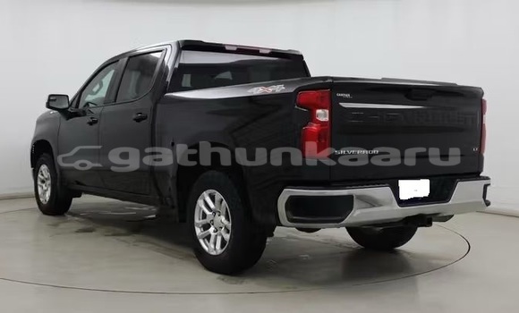 Buy Used Chevrolet Silverado Black Car in Dharavandhoo in Baa Buy Used Chevrolet Silverado Black Car in Dharavandhoo in Baa