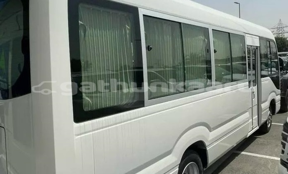 Buy Used Toyota Coaster White Car in Dharavandhoo in Baa Buy Used Toyota Coaster White Car in Dharavandhoo in Baa