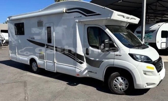 Buy Used Fiat 900T White Car in Dharavandhoo in Baa