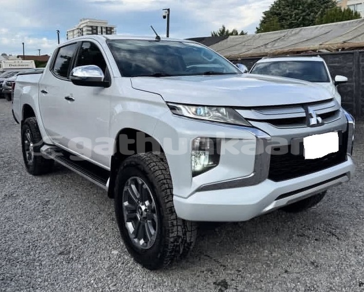 Big with watermark mitsubishi l200 baa dharavandhoo 4141