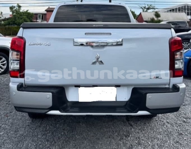 Big with watermark mitsubishi l200 baa dharavandhoo 4141