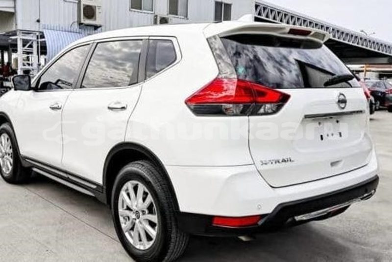 Big with watermark nissan x trail baa dharavandhoo 4142