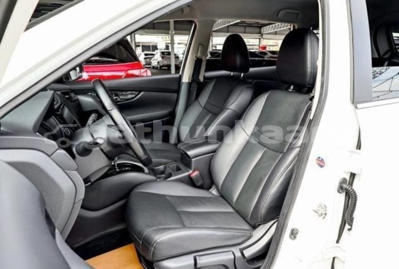 Big with watermark nissan x trail baa dharavandhoo 4142