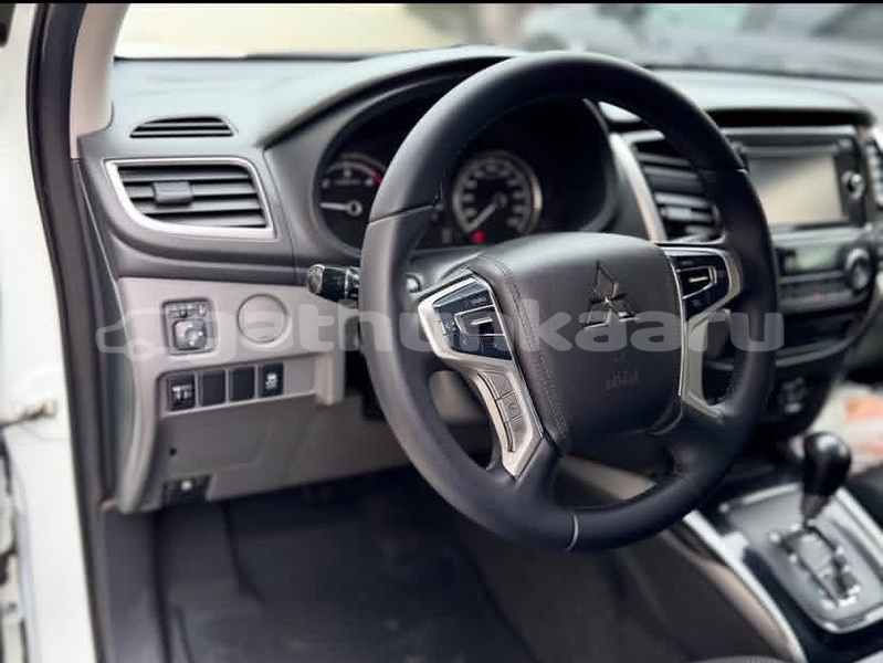 Big with watermark mitsubishi l200 baa dharavandhoo 4148