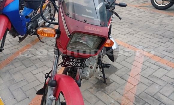 Buy Used Suzuki GS Red Bike in Naifaru in Lhaviyani Buy Used Suzuki GS Red Bike in Naifaru in Lhaviyani