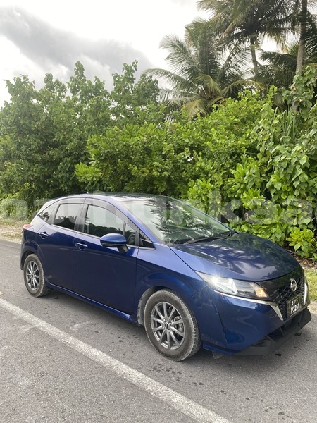 Big with watermark nissan note laam gamu 4160