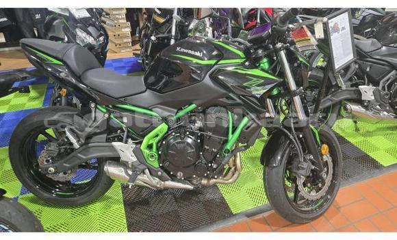 Buy New Yamaha C3 Black Bike in Agolhitheemu in Raa Buy New Yamaha C3 Black Bike in Agolhitheemu in Raa