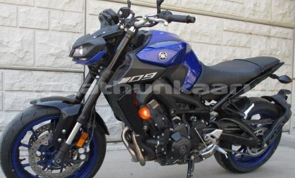 Buy New Yamaha C3 Black Bike in Agolhitheemu in Raa Buy New Yamaha C3 Black Bike in Agolhitheemu in Raa