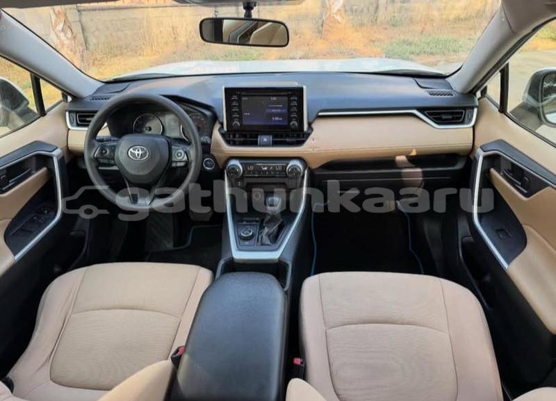 Big with watermark toyota rav4 baa dharavandhoo 4179