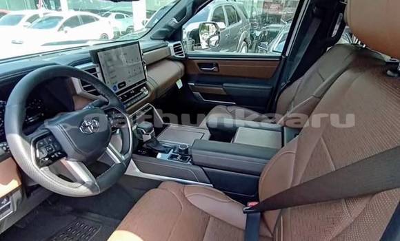 Buy Used Toyota Tundra White Car in Dharavandhoo in Baa Buy Used Toyota Tundra White Car in Dharavandhoo in Baa