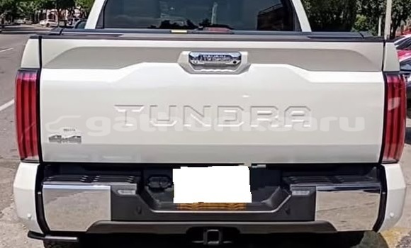 Buy Used Toyota Tundra White Car in Dharavandhoo in Baa Buy Used Toyota Tundra White Car in Dharavandhoo in Baa
