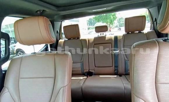 Buy Used Toyota Tundra White Car in Dharavandhoo in Baa Buy Used Toyota Tundra White Car in Dharavandhoo in Baa
