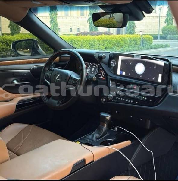 Big with watermark lexus es baa dharavandhoo 4193
