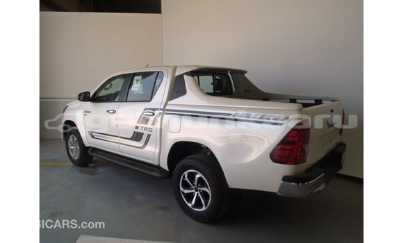 Buy Import Toyota Hilux Other Car in Import - Dubai in Baa Buy Import Toyota Hilux Other Car in Import - Dubai in Baa