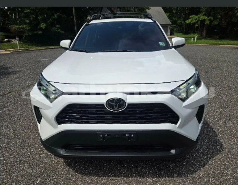 Big with watermark toyota rav4 shaviyani bilehffahi 4212