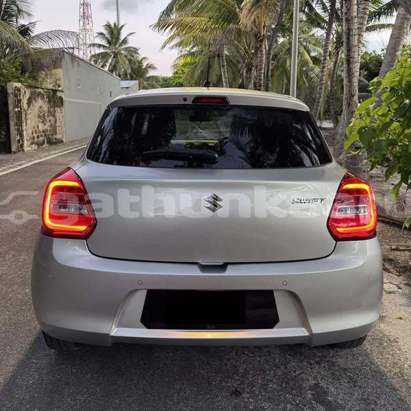 Big with watermark suzuki swift thaa buruni 4213