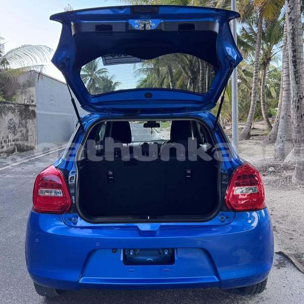 Big with watermark suzuki swift dhaal badidhoo 4214