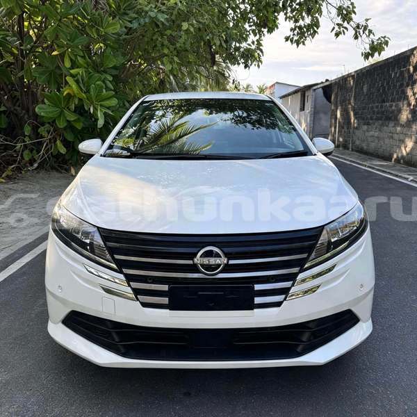 Big with watermark nissan note faaf biledhdhoo 4218