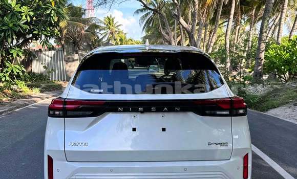 Buy Used Nissan Note White Car in Biledhdhoo in Faaf Buy Used Nissan Note White Car in Biledhdhoo in Faaf