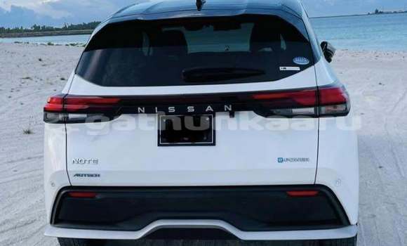 Buy Used Nissan Note White Car in Buruni in Thaa Buy Used Nissan Note White Car in Buruni in Thaa