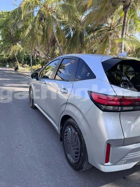 Big with watermark nissan note thaa buruni 4223