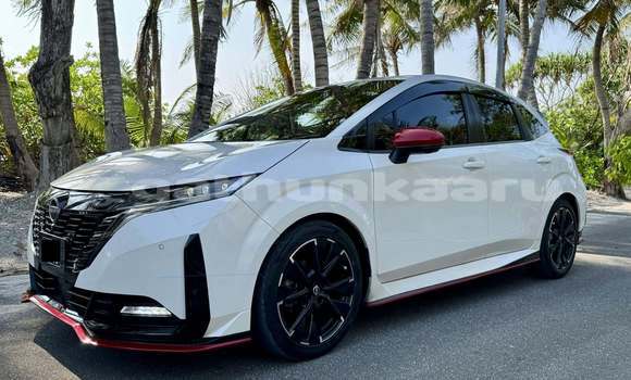 Buy Used Nissan Note White Car in Badidhoo in Dhaal Buy Used Nissan Note White Car in Badidhoo in Dhaal