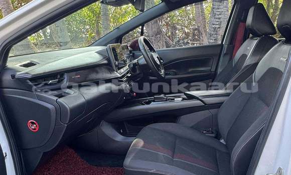 Buy Used Nissan Note White Car in Badidhoo in Dhaal Buy Used Nissan Note White Car in Badidhoo in Dhaal