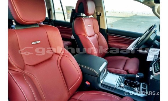 Buy Import Toyota Land Cruiser Black Car in Import - Dubai in Baa Buy Import Toyota Land Cruiser Black Car in Import - Dubai in Baa