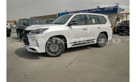 Buy Import Lexus LX White Car in Import - Dubai in Baa Buy Import Lexus LX White Car in Import - Dubai in Baa