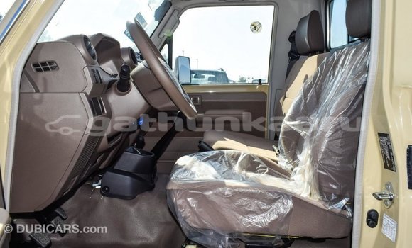 Buy Import Toyota Land Cruiser Beige Car in Import - Dubai in Baa Buy Import Toyota Land Cruiser Beige Car in Import - Dubai in Baa