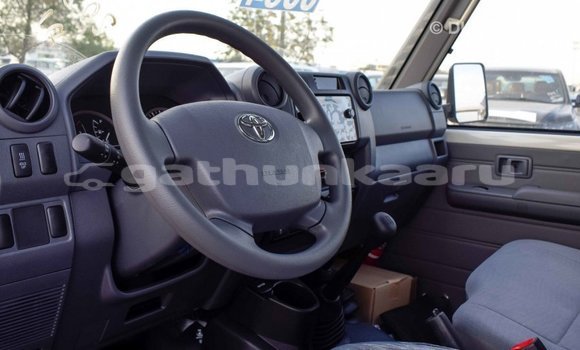 Buy Import Toyota Pickup White Car in Import - Dubai in Baa Buy Import Toyota Pickup White Car in Import - Dubai in Baa