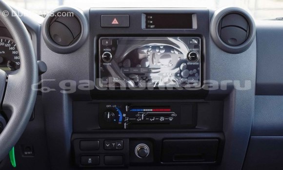 Buy Import Toyota Pickup White Car in Import - Dubai in Baa Buy Import Toyota Pickup White Car in Import - Dubai in Baa