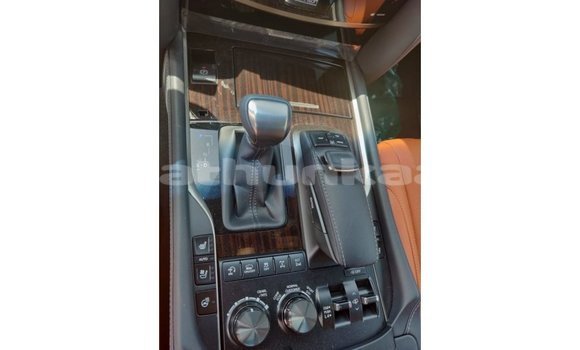 Buy Import Lexus LX White Car in Import - Dubai in Baa Buy Import Lexus LX White Car in Import - Dubai in Baa