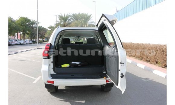 Buy Import Toyota Prado White Car in Import - Dubai in Baa Buy Import Toyota Prado White Car in Import - Dubai in Baa