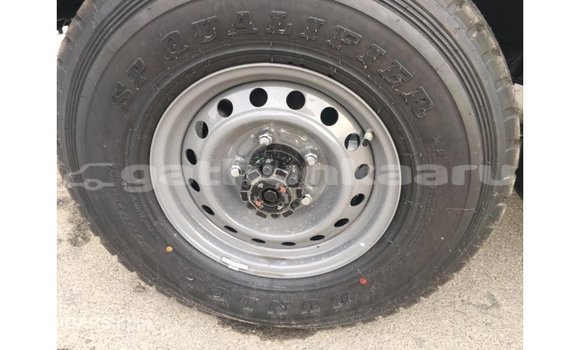 Buy Import Toyota Land Cruiser White Car in Import - Dubai in Baa Buy Import Toyota Land Cruiser White Car in Import - Dubai in Baa