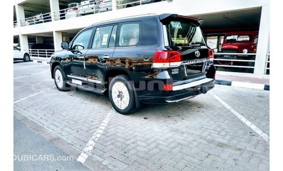 Buy Import Toyota Land Cruiser Black Car in Import - Dubai in Baa Buy Import Toyota Land Cruiser Black Car in Import - Dubai in Baa