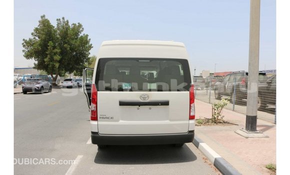 Buy Import Toyota Hiace White Car in Import - Dubai in Baa Buy Import Toyota Hiace White Car in Import - Dubai in Baa
